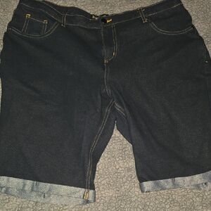 Women's Dark Blue Denim-like Knit Shorts 3X With Zipper And Button, Cuffed Legs